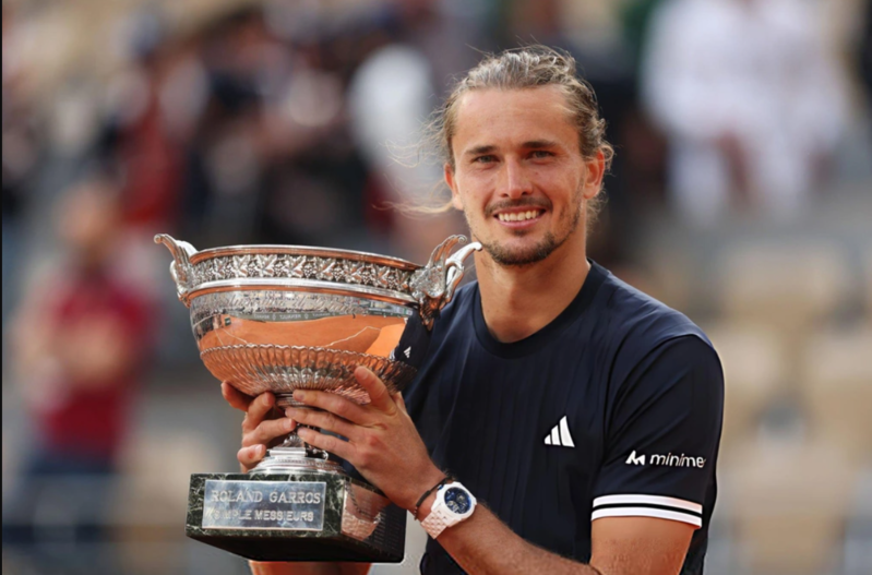 Giải quần vợt Roland Garros 2026 giúp Alexander Zverev giành danh hiệu Grand Slam đầu tiên trong sự nghiệp