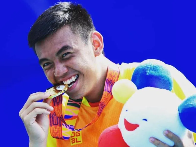 Lý Hoàng Nam ghi dấu lịch sử khi giành HCV đơn nam tennis tại SEA Games 2019 và bảo vệ thành công danh hiệu năm 2022.