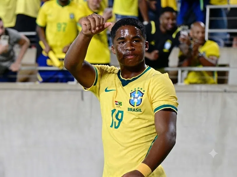 Tài năng trẻ Brazil gây chú ý nhờ kỹ thuật cá nhân, khả năng ghi bàn và nguồn năng lượng tích cực.